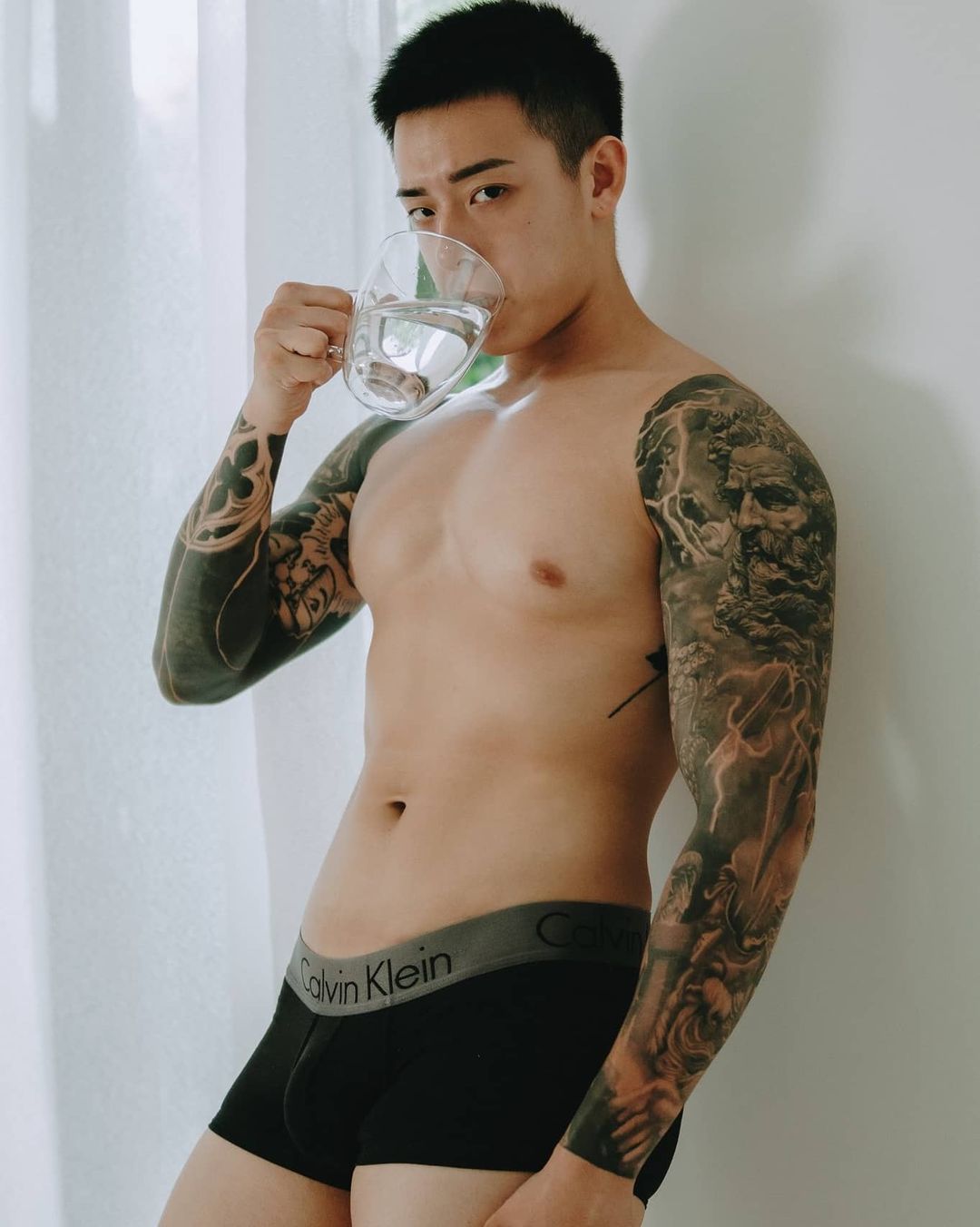 titus low น า ย แ บ บ Onlyfans.