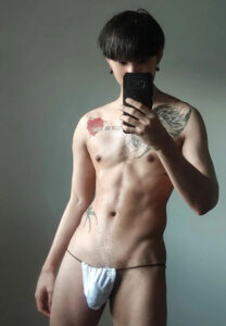 Owen-Simiran-เป้าขาว