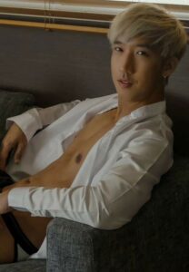 ปอนด์-วาริช-กล้ามสวย