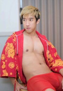 ปอนด์-วาริช-เท่