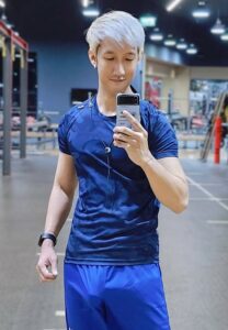 ปอนด์-วาริช-เป้าเริส