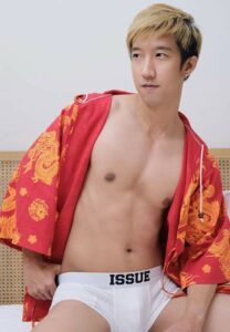 ปอนด์-วาริช-แซ่บเกิน