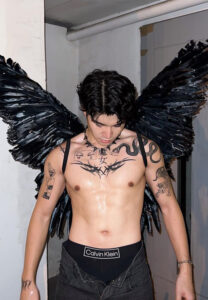 Tsuyoshi-Matsumoto-bed