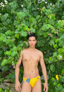 โม-วรวัฒน์-(12) โม-วรวัฒน์-(12)
