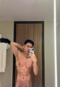 โม-วรวัฒน์-(14) โม-วรวัฒน์-(14)