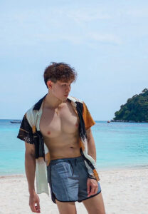 Mr-Leong-(9) Mr-Leong-(9)