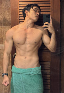 Yuttaphong-Nantari-(8) Yuttaphong-Nantari-(8)