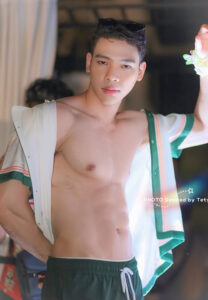 Guy-Chindanai-(6) Guy-Chindanai-(6)