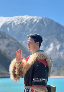 Solo-Minoymany-(1) Solo-Minoymany-(1)