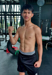 ช้างศึก-เพชรยินดีอะคาเดมี่-(2)