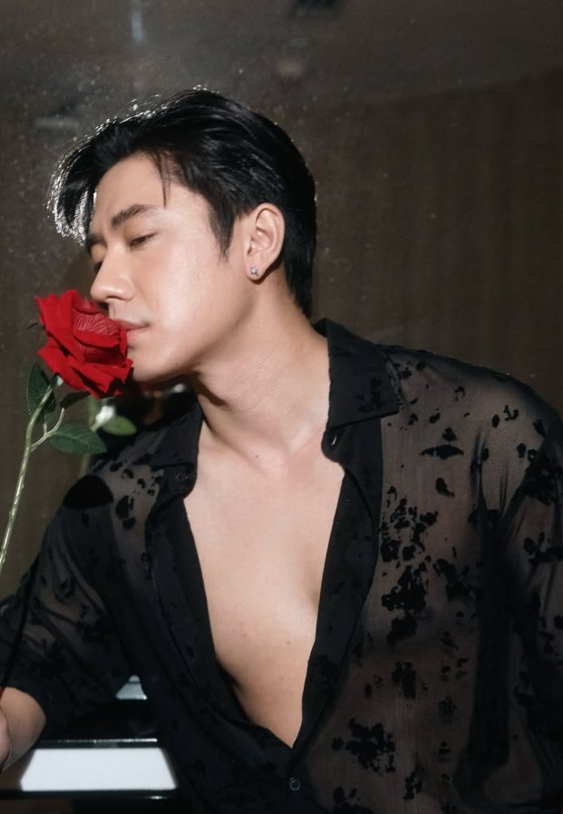 Jam Rachata เปิดวาร์ปหนุ่มหล่อนักแสดง หล่อตรงปก ดาวเด่นของช่อง