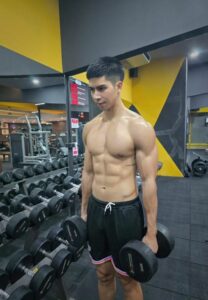 Peach-Nakprasit-017-Gorgeous