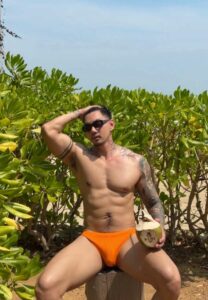 Rob-Rattapon-027-Fabulous