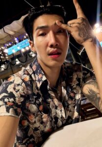 Peeracha-Palachit-028-Charming