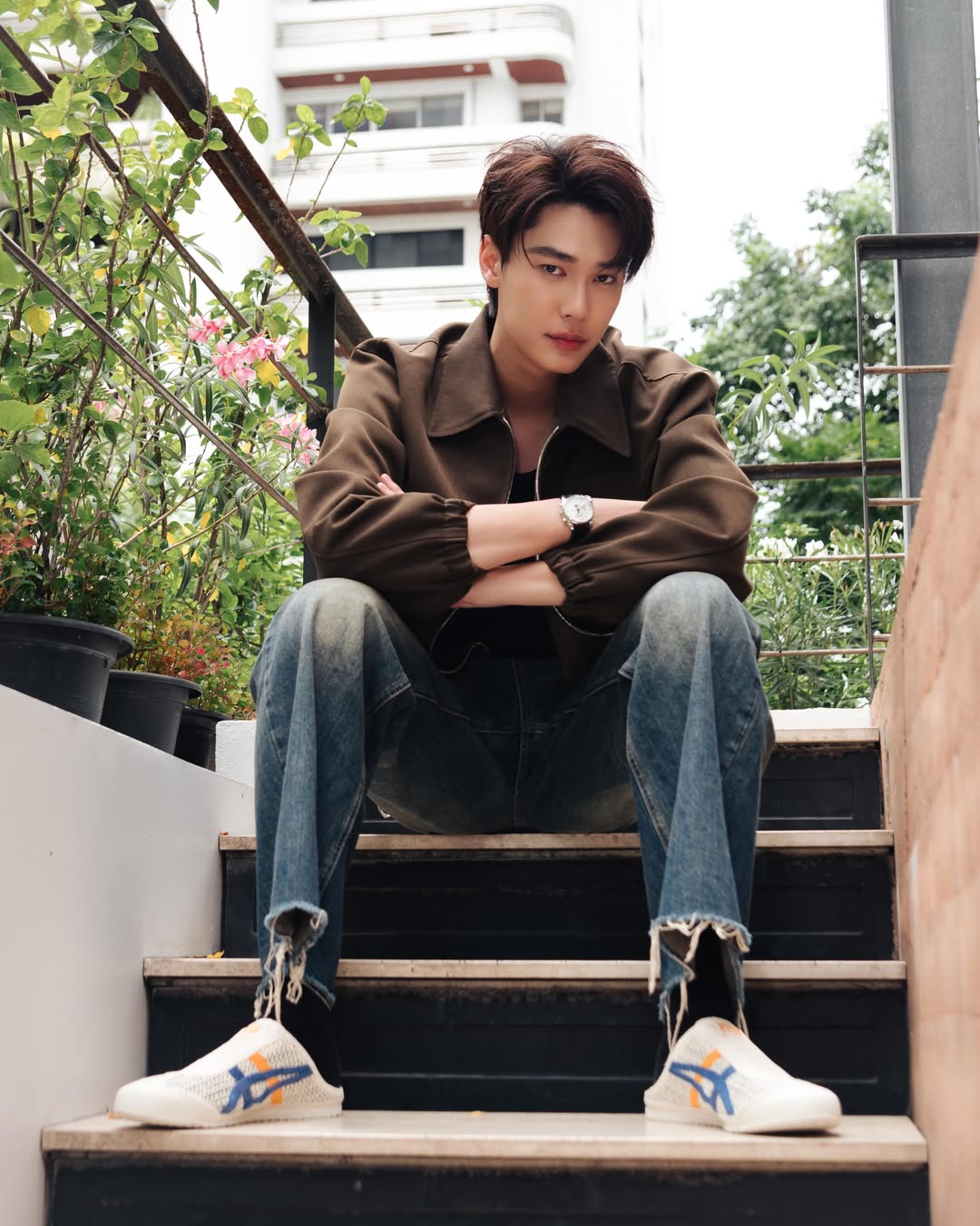 รูปเดี่ยวลุคแฟชั่นจาก Instagram @dew_jsu